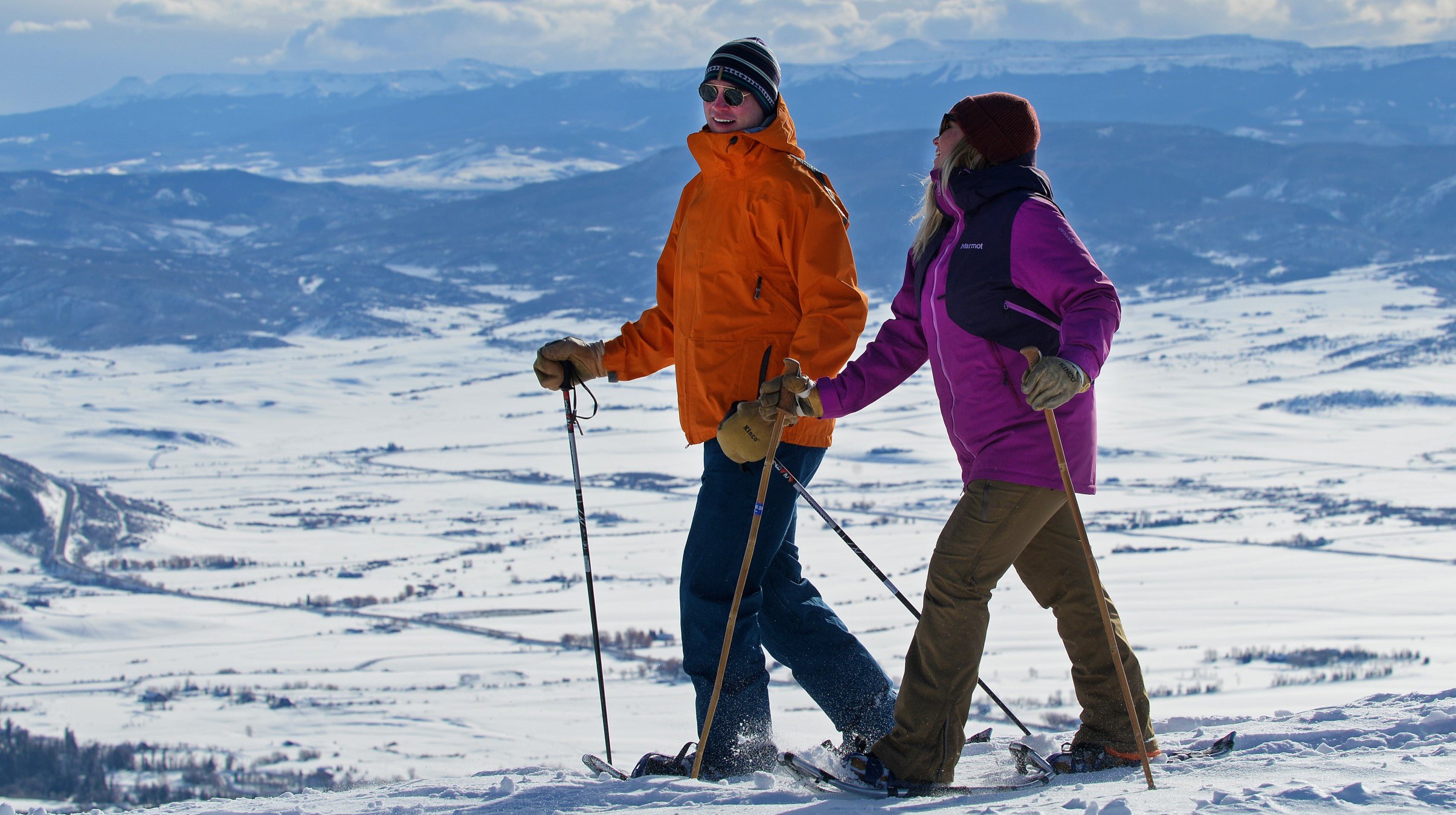 Snowshoe With a Pro Guided Snowshoe Hike