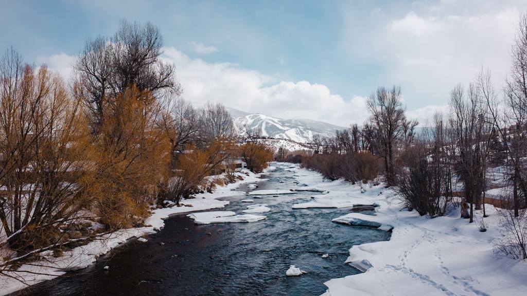 Yampa River in the winter