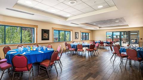 The Mountain View Foyer at The Steamboat Grand.