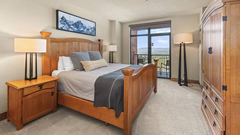Interior photo of penthouse 701 at The Steamboat Grand.