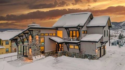 Palomino Chalet